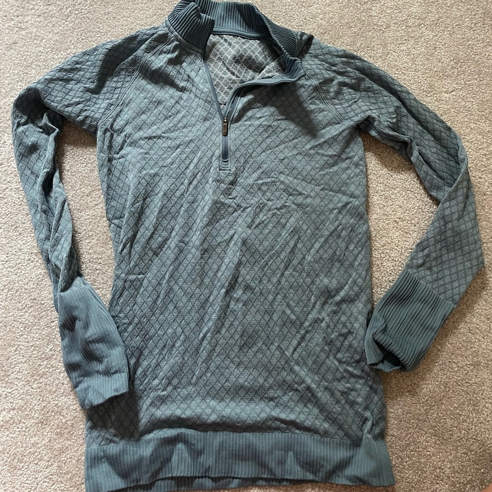 Lululemon blue lattice quarter zip